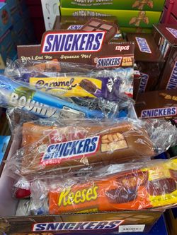 Mixed Candy Bar Lot – Snickers, Reese's, Bounty