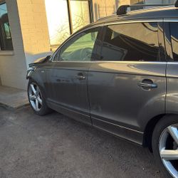 2013 Audi  Q7 Parts