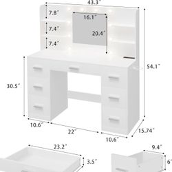 Vanity Desk With Mirror