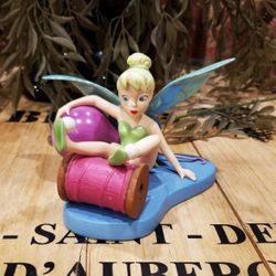 2001 WDCC Disney Tinker Bell Little Charmer Set with Pin