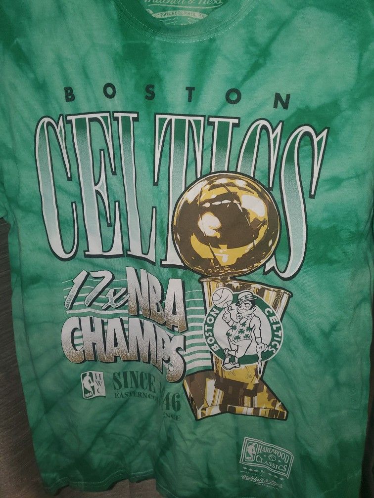 Mitchell & Ness T Shirt
