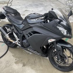 2016 Ninja Kawasaki 300cc