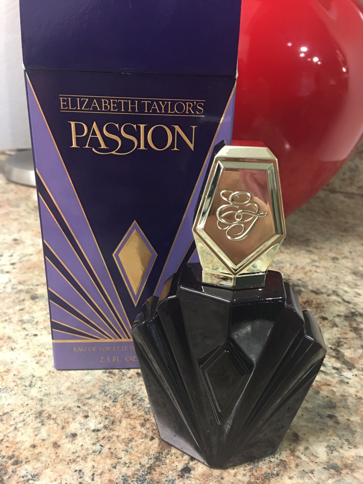 Perfume PASION ( ELIZABETH TAYLOR ‘S) 100 % original.( new never used )