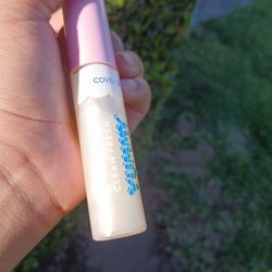 Yummy Plumping Lip Gloss