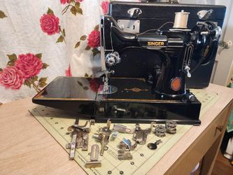 Singer featherweight sewing machine