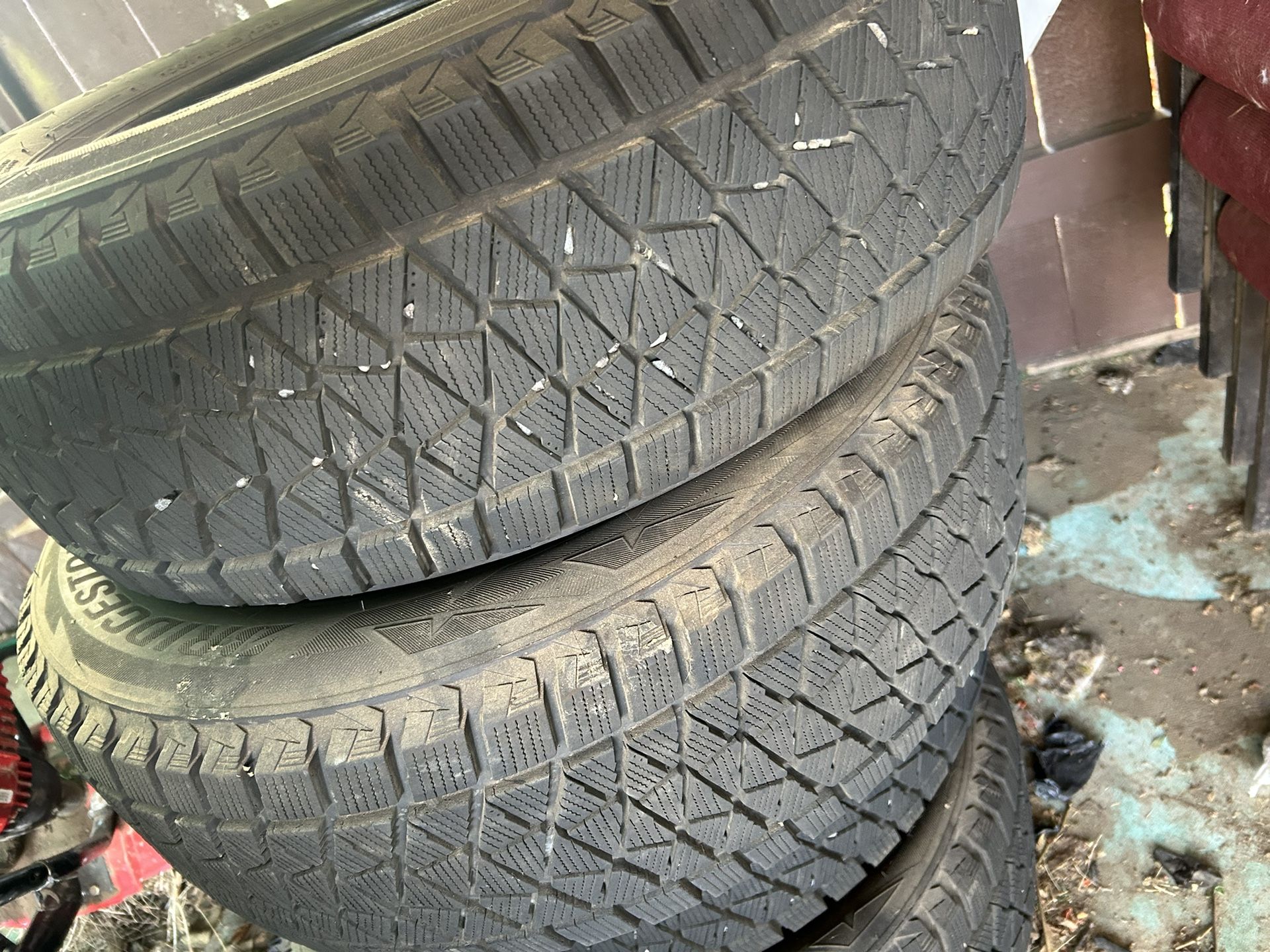 Snow Tires 225/60R18