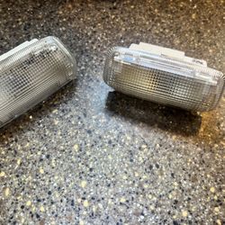 2011 -2017 Infinity  Side Door Courtesy  Light Lamp
