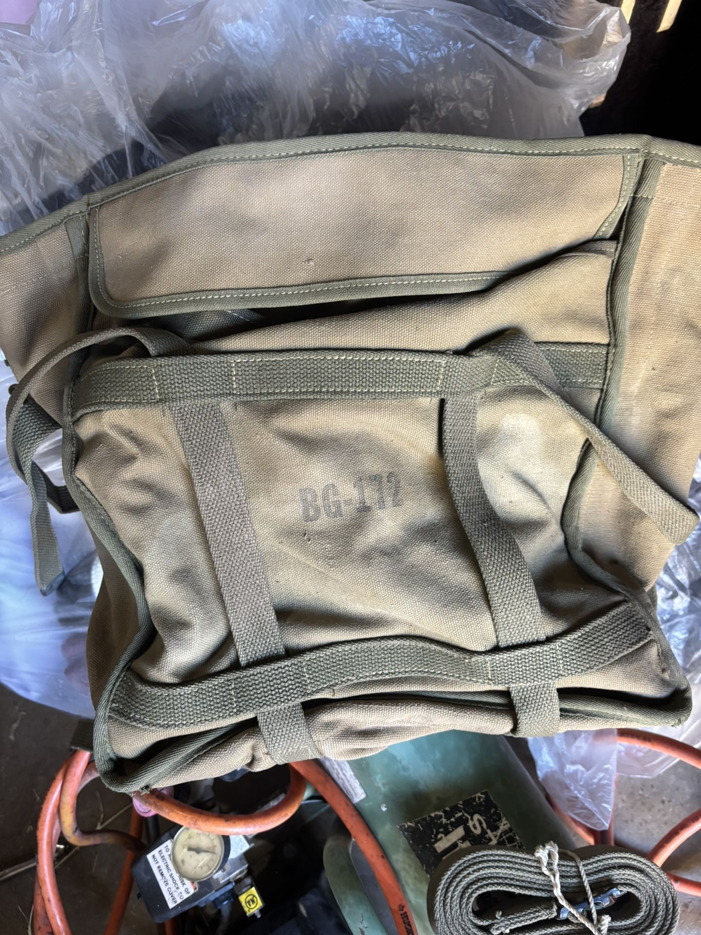 WWII U.S. Army/USMC BG-172 Radio Bag Signal Corps Backpack