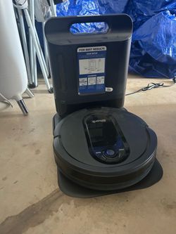Shark robot vacuum