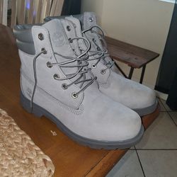 Timberland Size 9 Wmns
