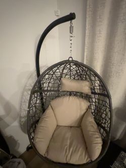 Oversized Hanging Egg Chair with Stand