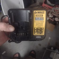 DeWalt Charger