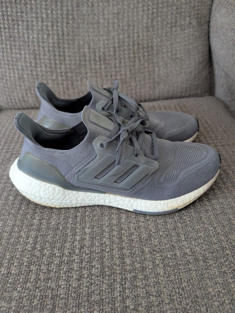 Adidas Ultraboost Sneakers Mens - Size 9