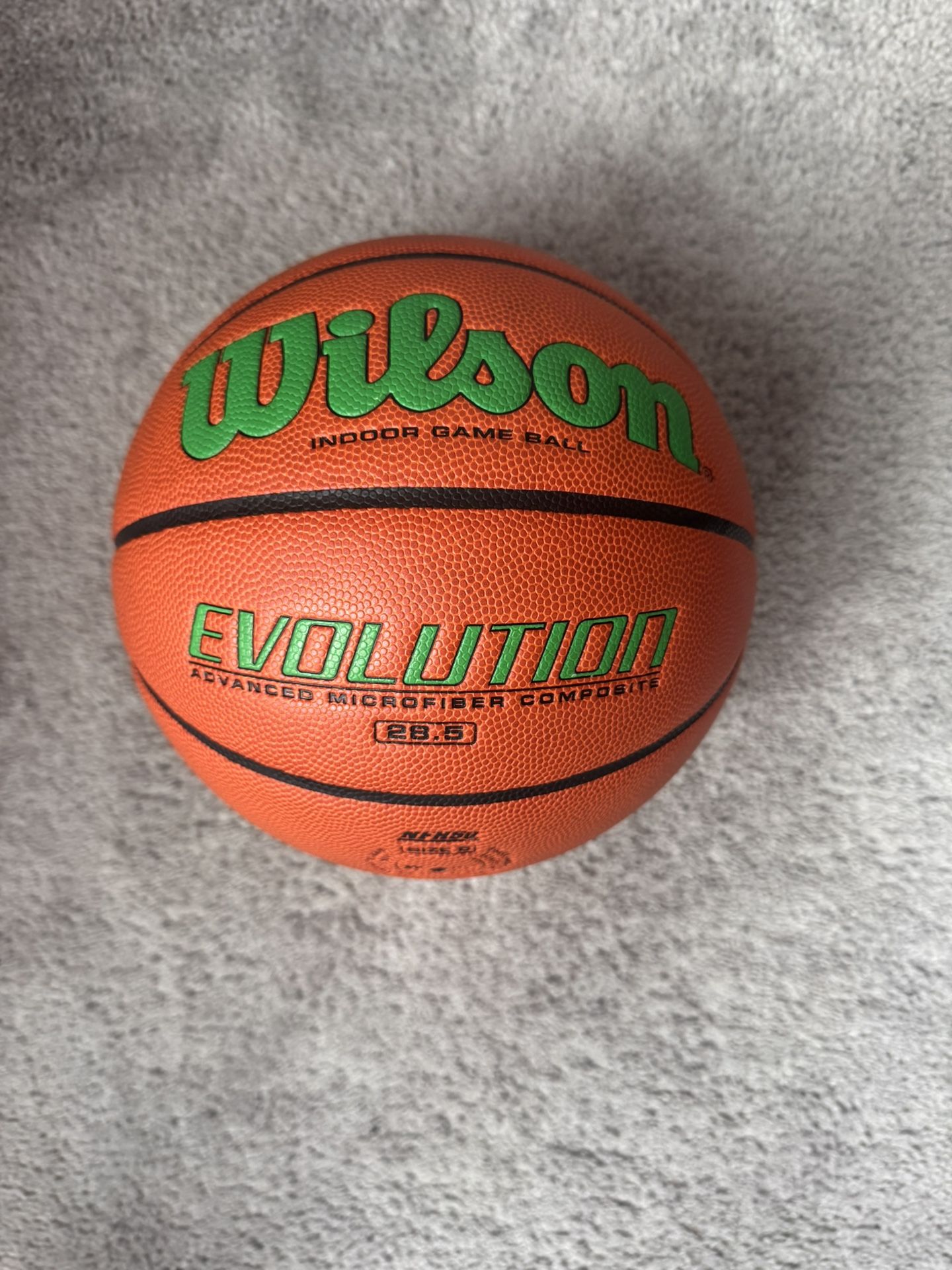 Wilson Evolution Advanced Micro composite Leather Size 6