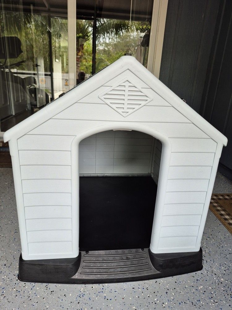 Large Dog House