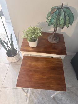 Two-Tier Refurbished Wooden Vintage Nesting Tables (Set of 2)