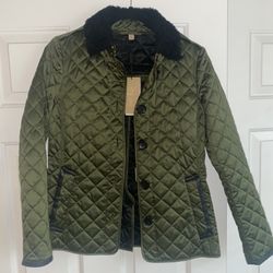 Womens burberry quilted clearance jacket on sale