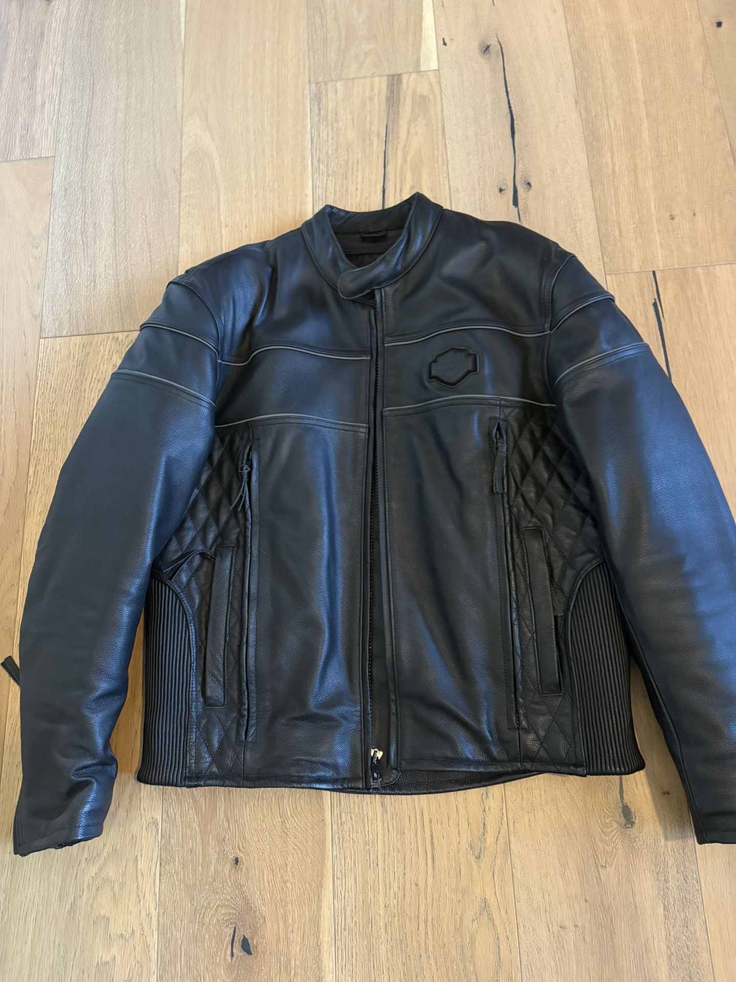 Harley Davidson Leather Jacket, Men’s Large