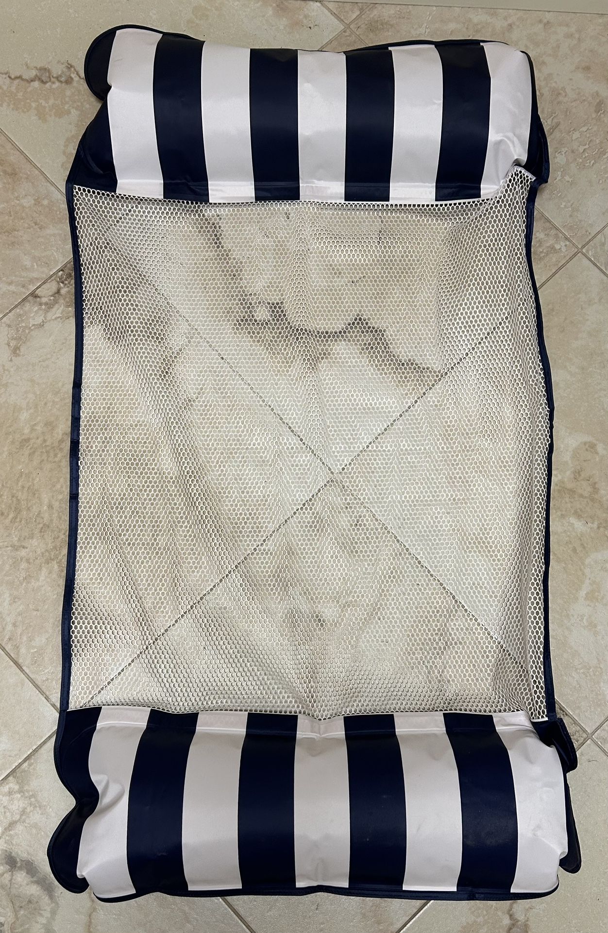 Pool Float - Gently Used 