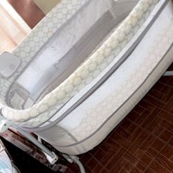 Bassinet 