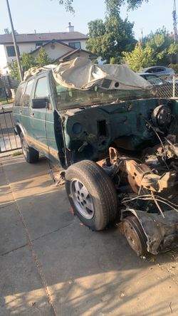 GMC 2002 JIMMY truck