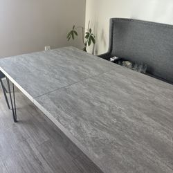 Dinning Table 
