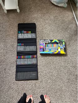 Sharpie Set