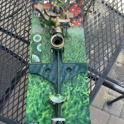 BRASS IMPACT ON METAL STEP SPIKE