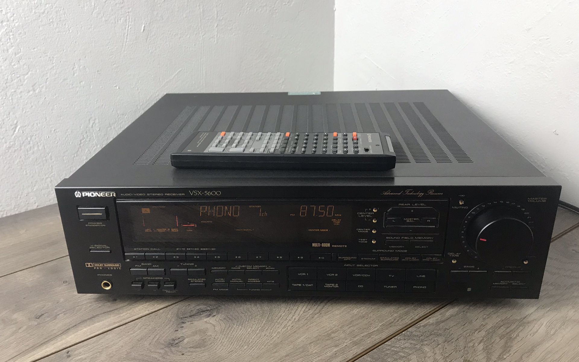 Pioneer VSX-5600 Stereo Receiver With Remote