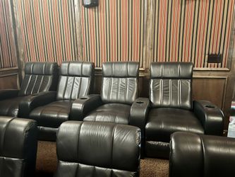 High End Leather Theatre Seating 