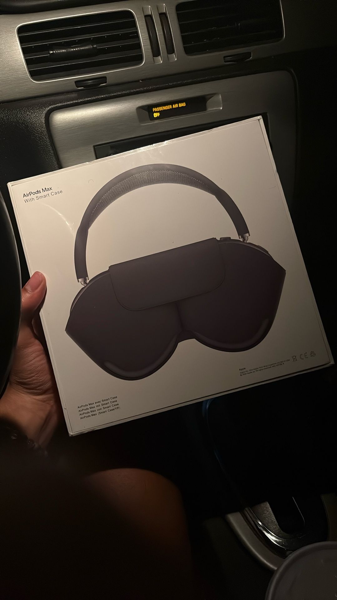 AirPod Maxes