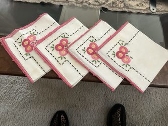 Napkins, vintage,  hand embroidered set of four