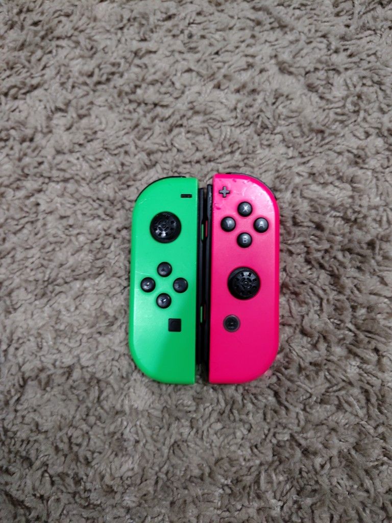 (Splatoon 2 Edition) Left And Right Nintendo Switch Controllers