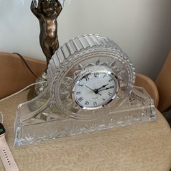 Crystal clock