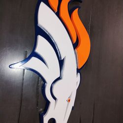 Bronco Wall Plaque 