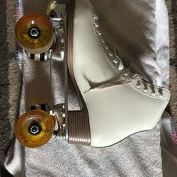 Riedell Roller Skates with sure grip plates
