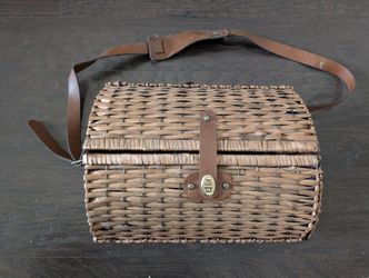 Picnic Basket Wine and Cheese