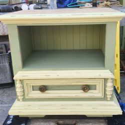 One-Drawer Nightstand End Table 