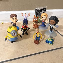 Take All These Action Figure For 5.00 Minion Woody Encanto Robin 