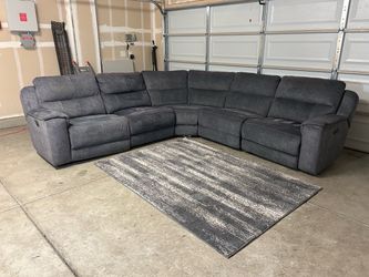 Grey Modular Reclining Sectional – 105x105 – Freshly Deep Cleaned