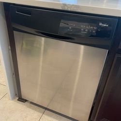Whirlpool Dishwasher 