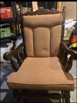 Rocking Chair 