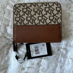 DKNY wallet