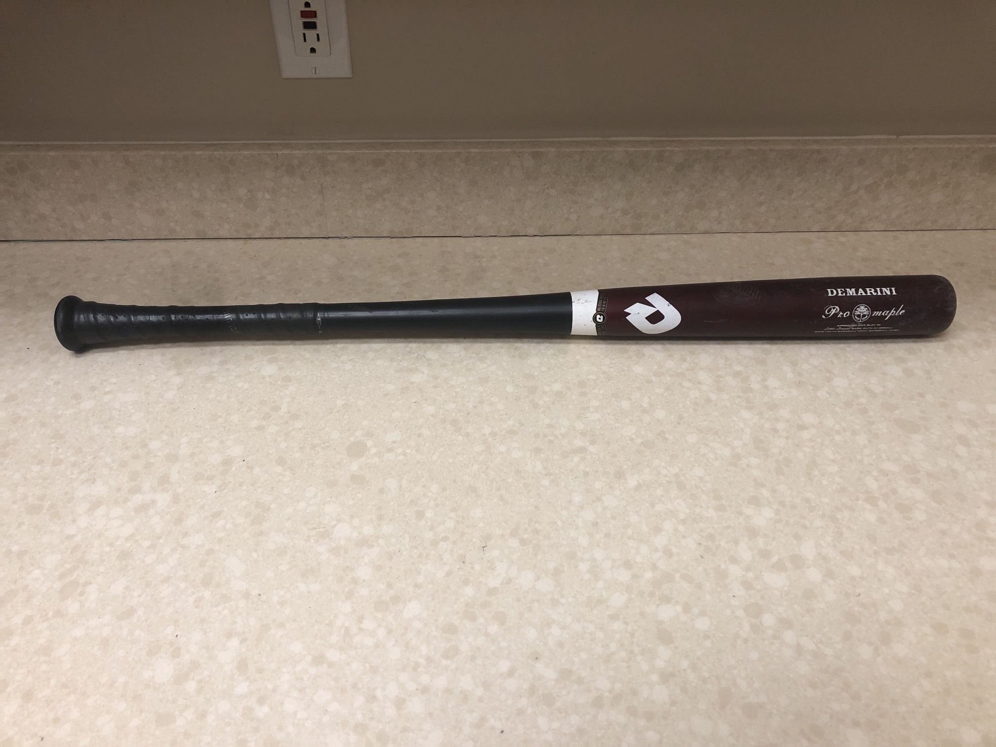 DeMarini Pro Maple Wood Composite Baseball Bat 32”