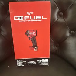 Milwaukee M18 Fuel Drill