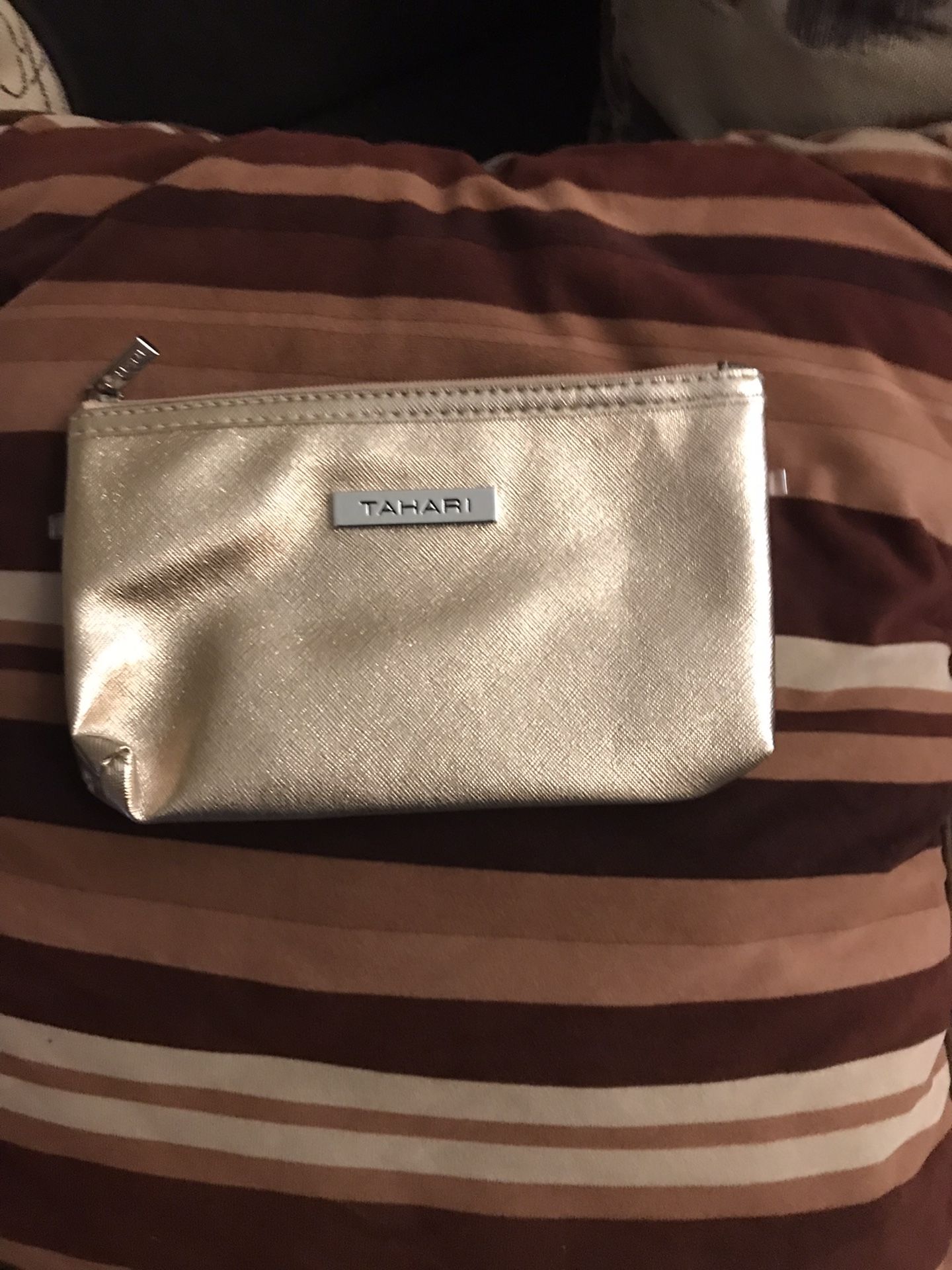 Tahari Cosmetics Bag 