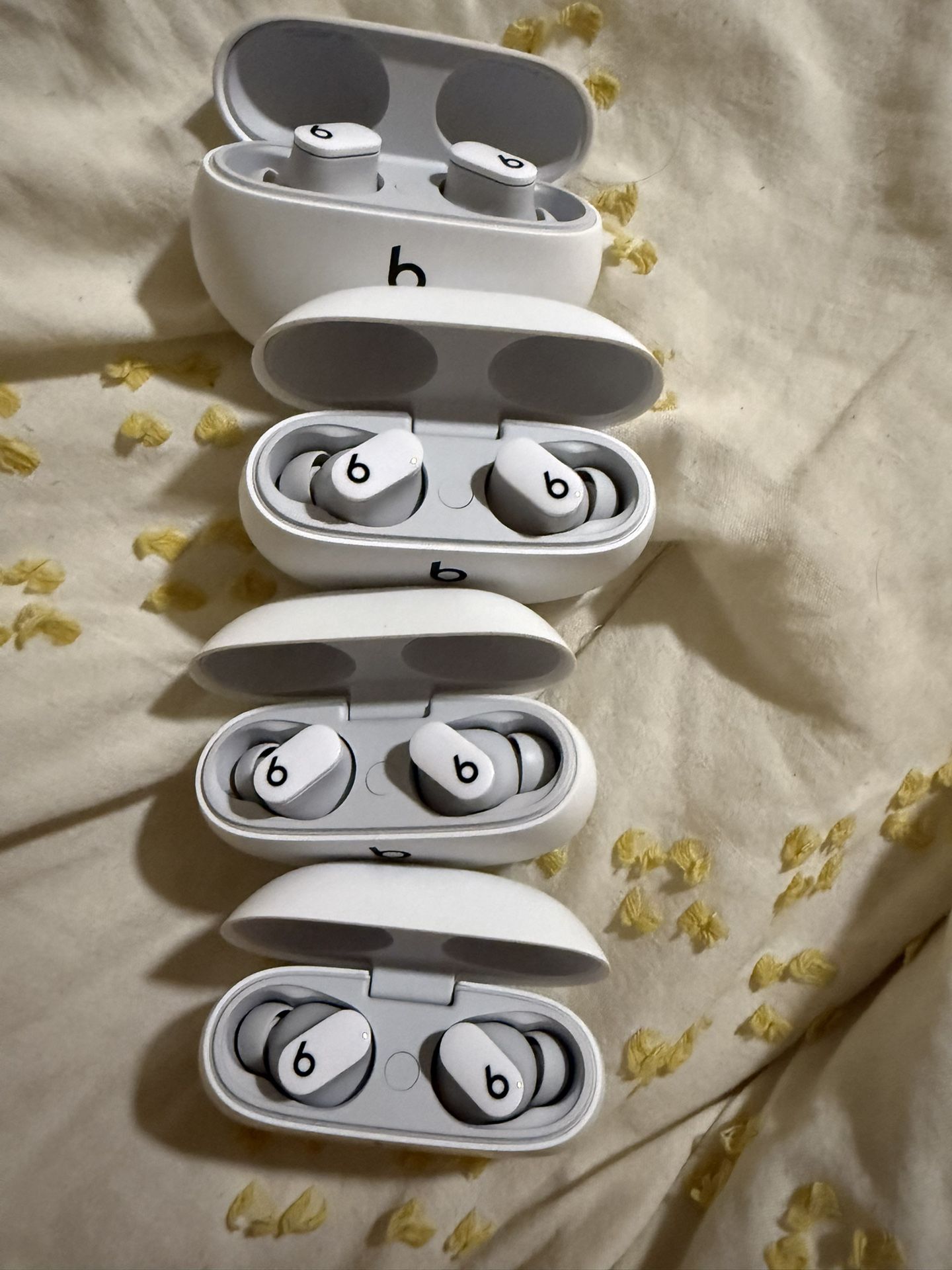 Dre Beats Pro Buds Ivory 