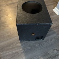 8 In Ported  Subwoofer Box