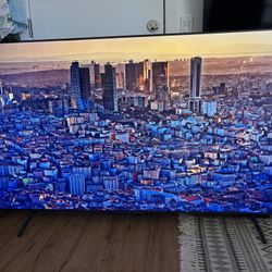 Samsung 65” smart tv 4k 2020
