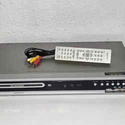 Magnavox MWR10D6 DVD Recorder Player With Remote & AV Cables